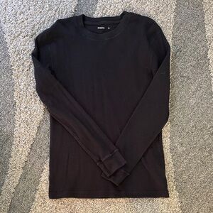 Hollister Men's Black Long Sleeve Tee